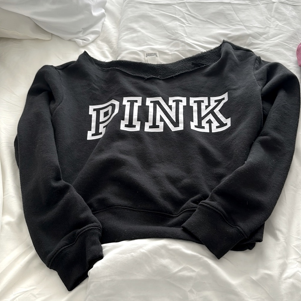 PINK off the shoulder